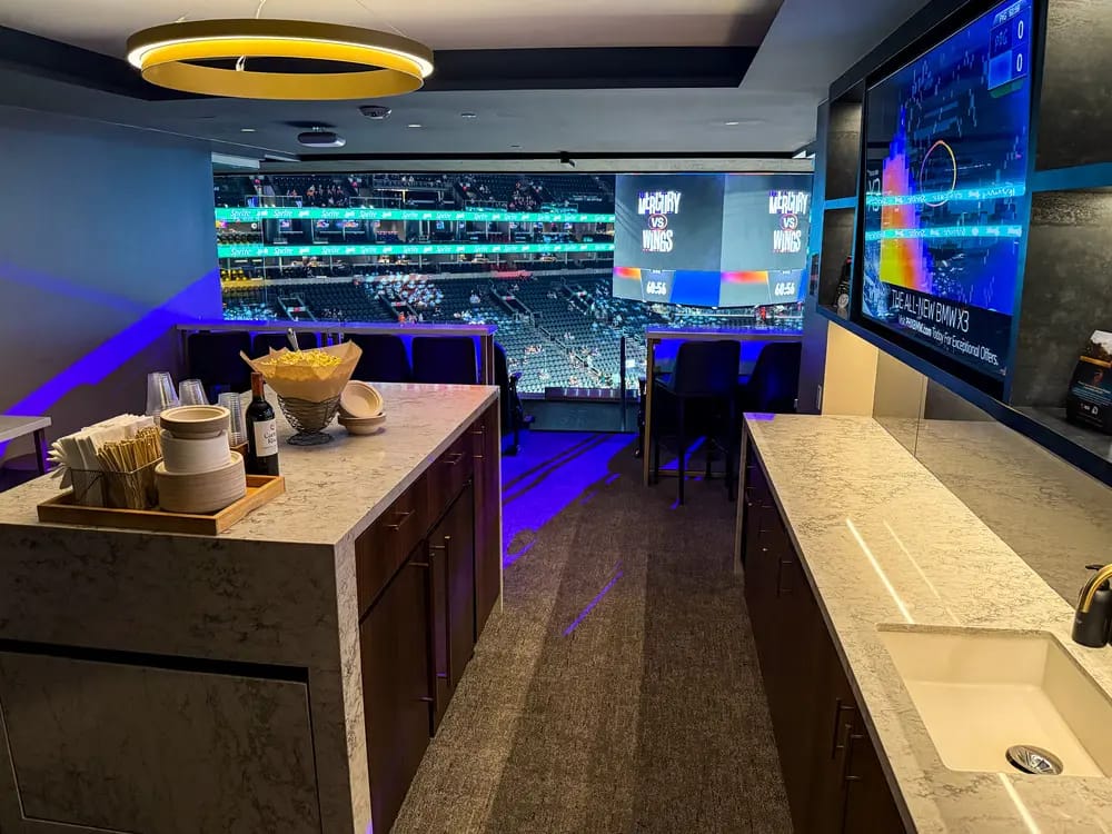 Suite A6 representative photo